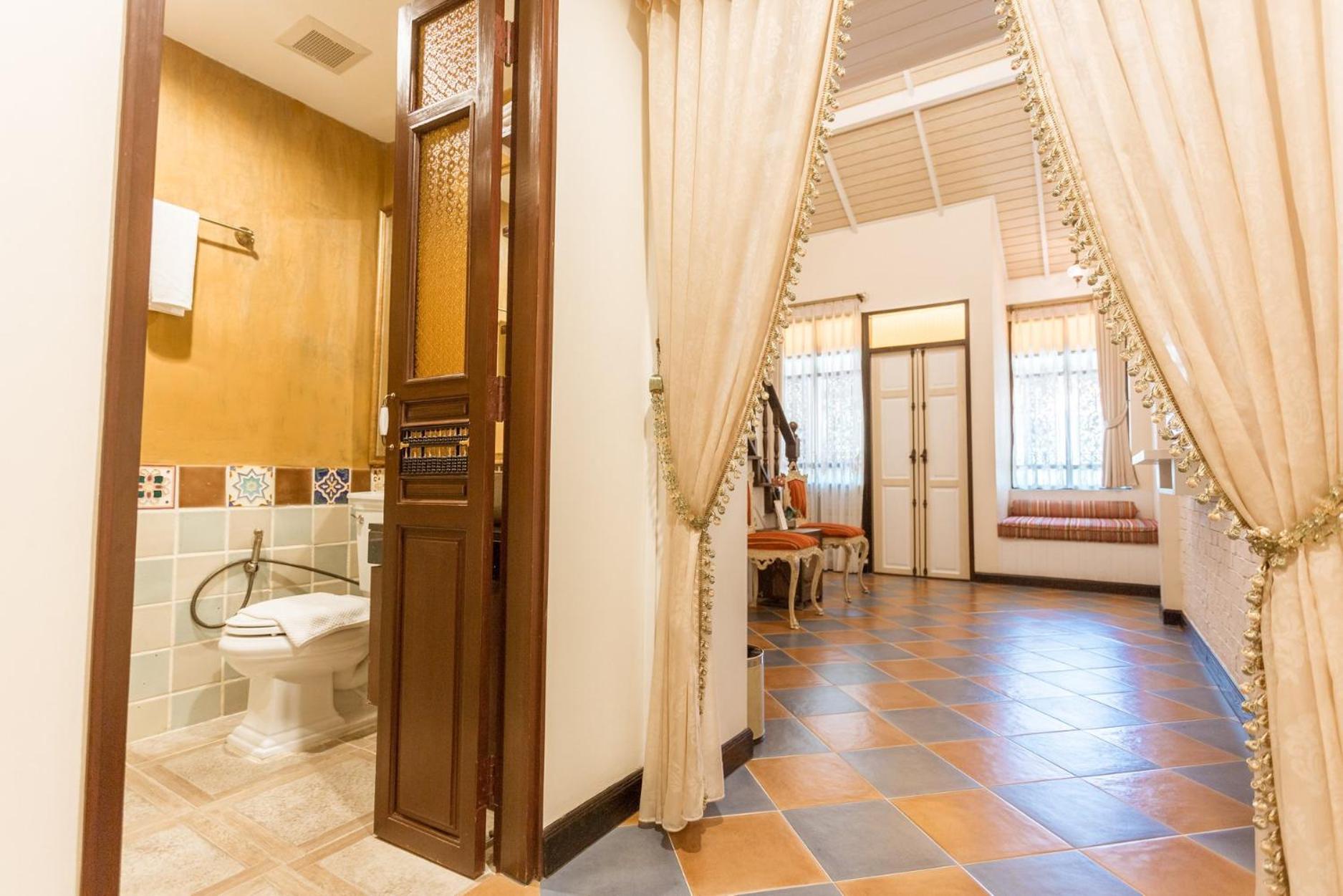 Chuchaiburi Sri אמפווה מראה חיצוני תמונה